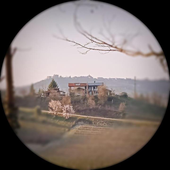 Agriturismo Bric Di Gai Monforte dʼAlba Buitenkant foto