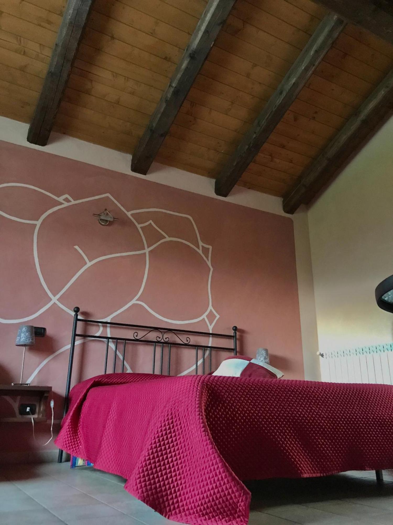 Agriturismo Bric Di Gai Monforte dʼAlba Buitenkant foto