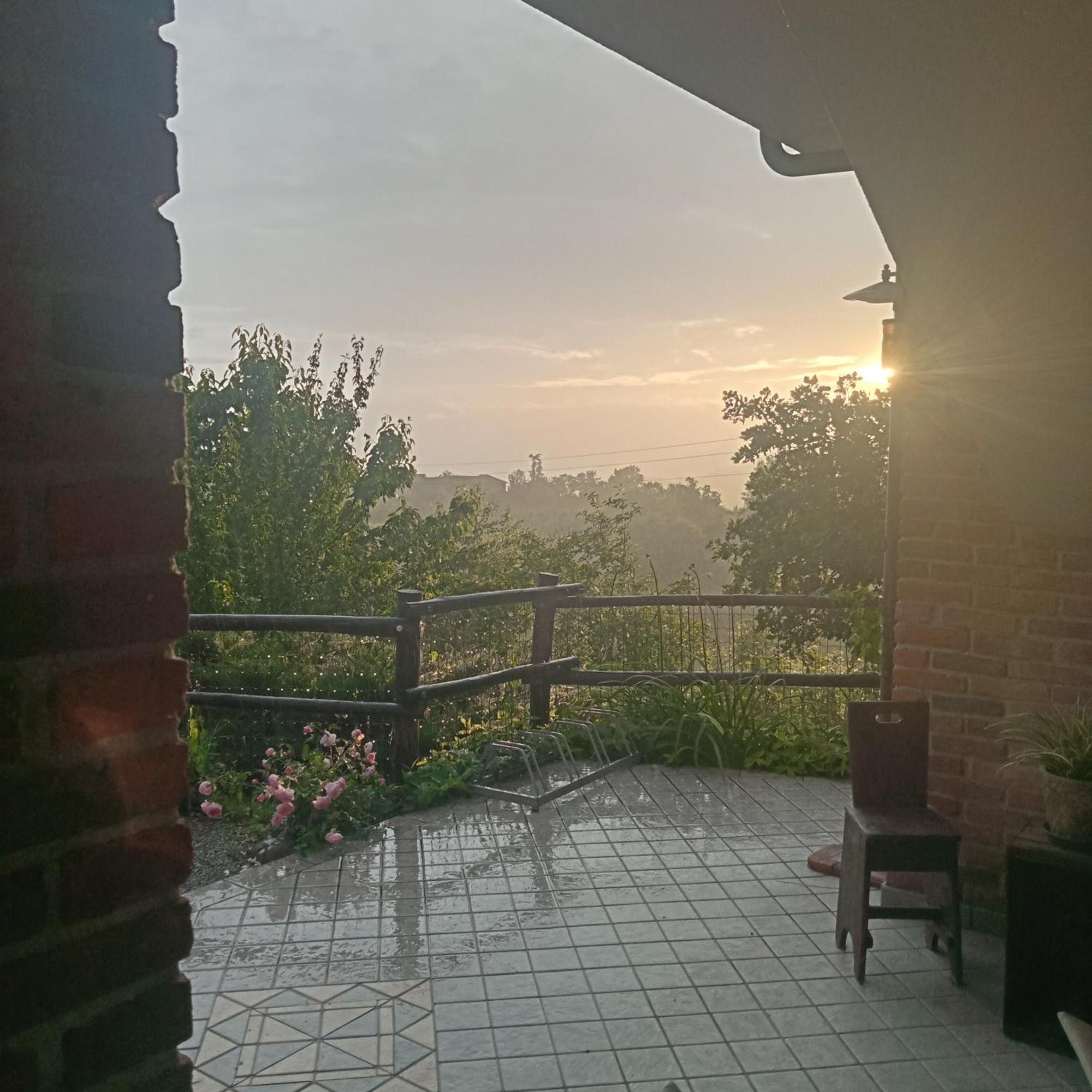Agriturismo Bric Di Gai Monforte dʼAlba Buitenkant foto